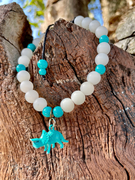 Extinct bracelets